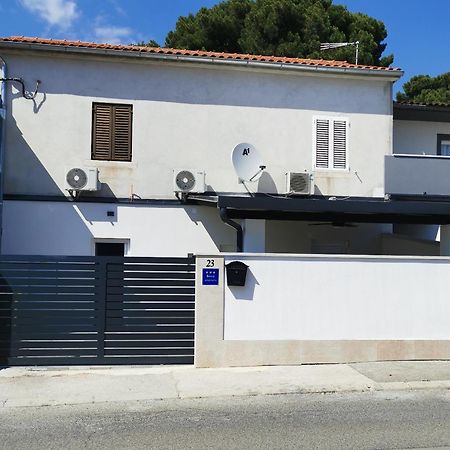 Boho Dream Apartment Pula Exterior photo